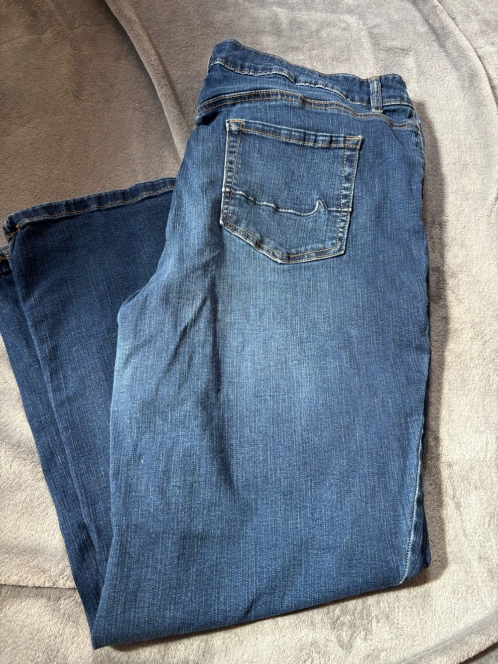 Maurices High Rise Short Bootcut Size 20W